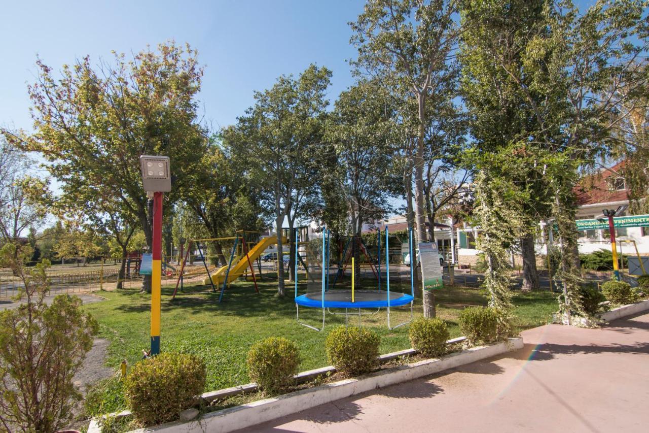 Hotel Merty Constanţa Exterior foto
